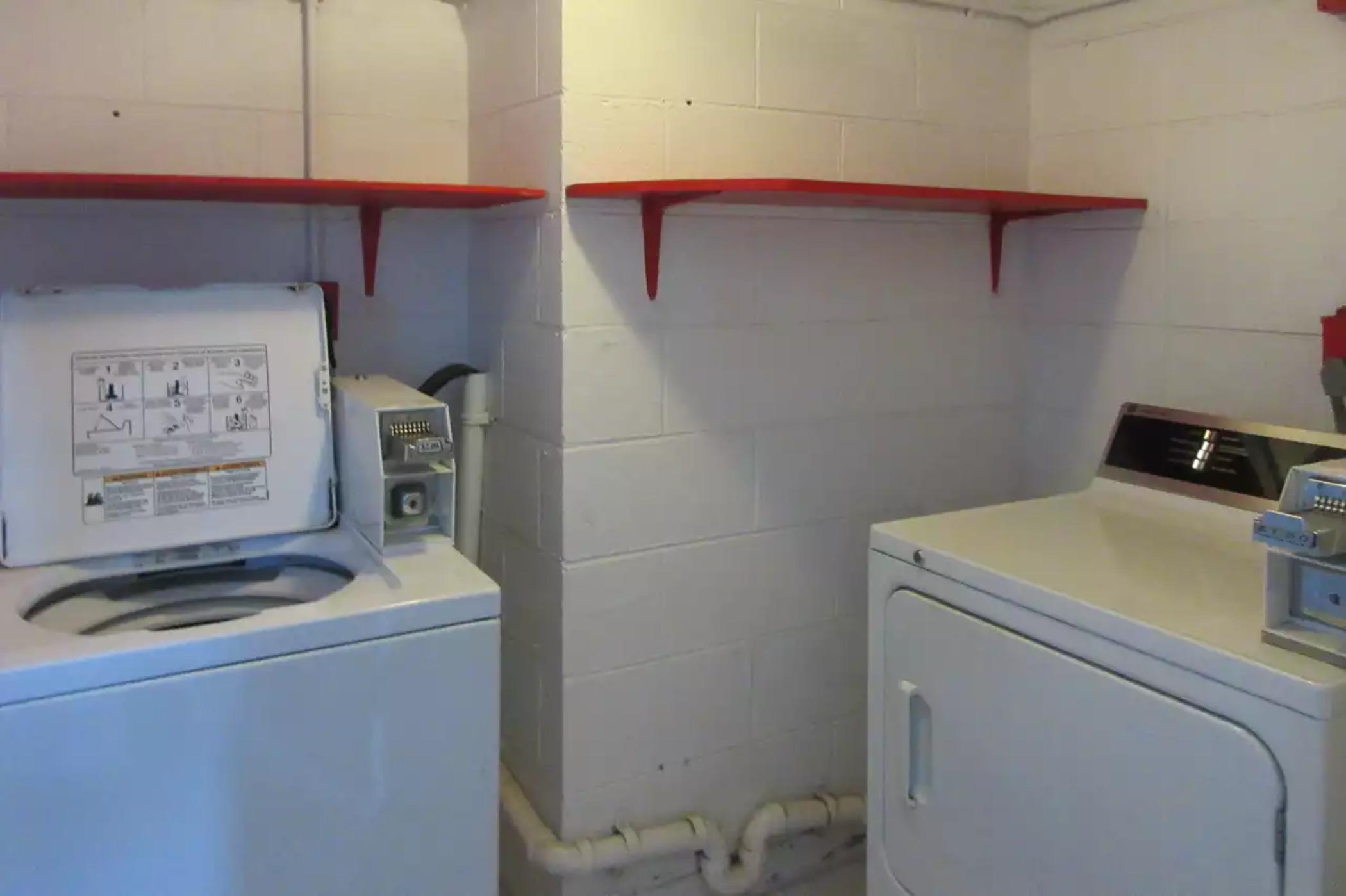 Rodeway Inn And Suites Portsmouth Εξωτερικό φωτογραφία