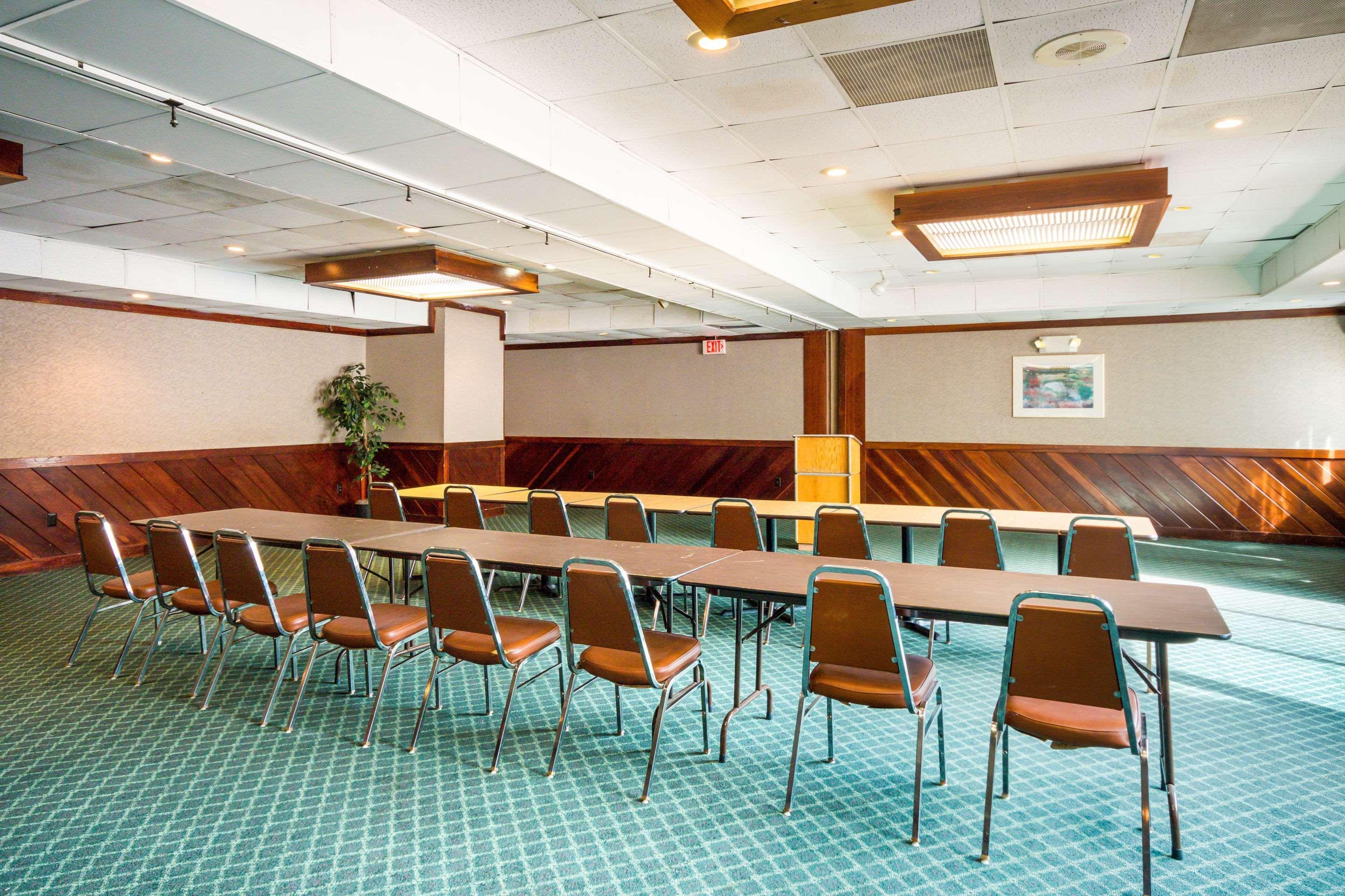 Rodeway Inn And Suites Portsmouth Εξωτερικό φωτογραφία