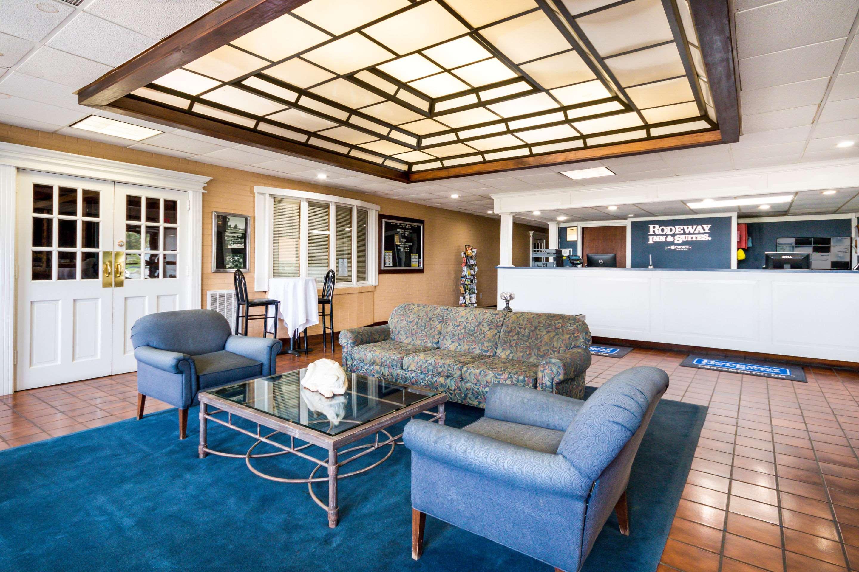 Rodeway Inn And Suites Portsmouth Εξωτερικό φωτογραφία