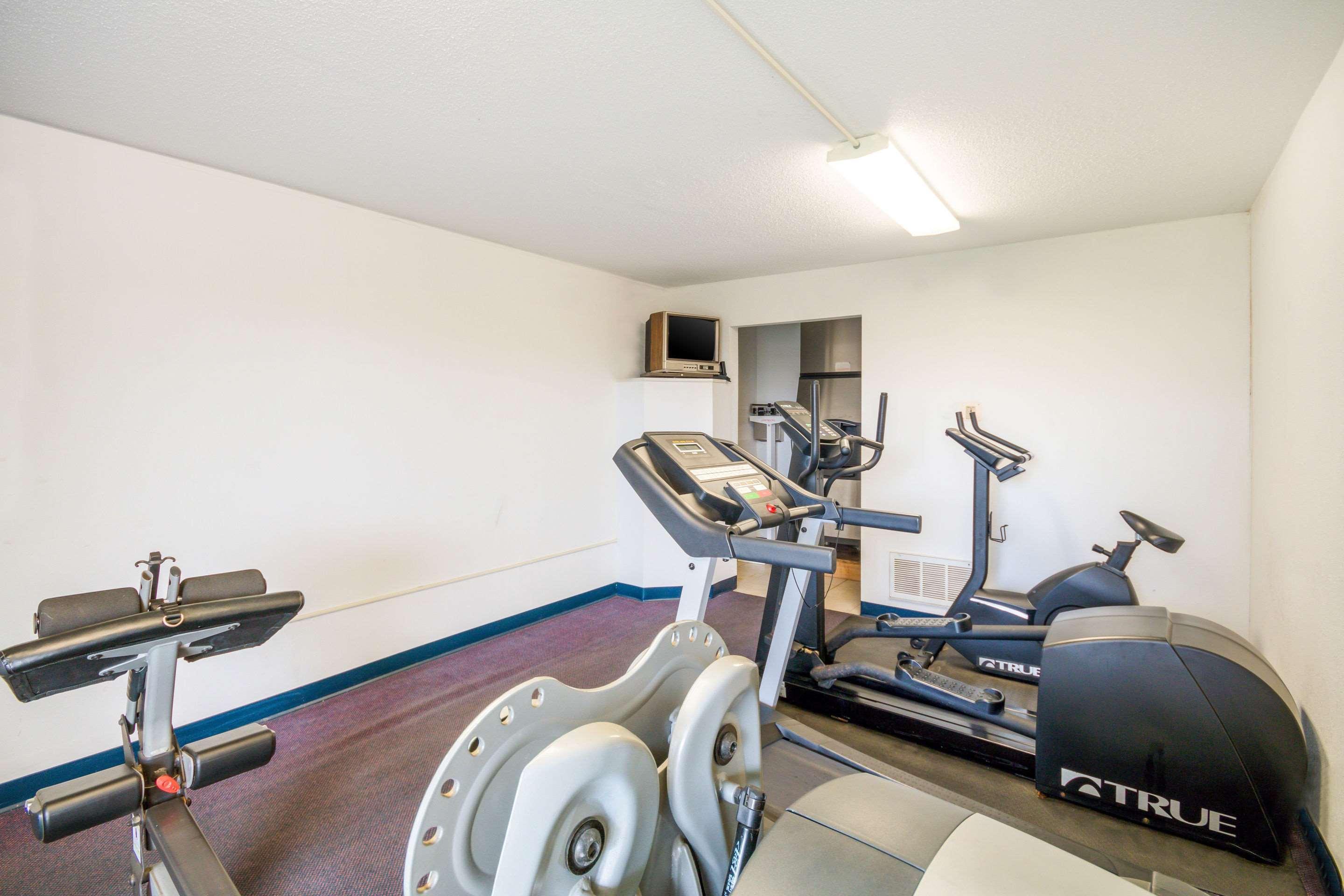 Rodeway Inn And Suites Portsmouth Εξωτερικό φωτογραφία